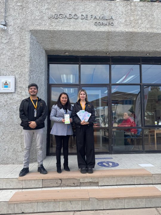 /tribunal-de-familia-de-copiapo-difunde-programas-de-familias-de-acogida