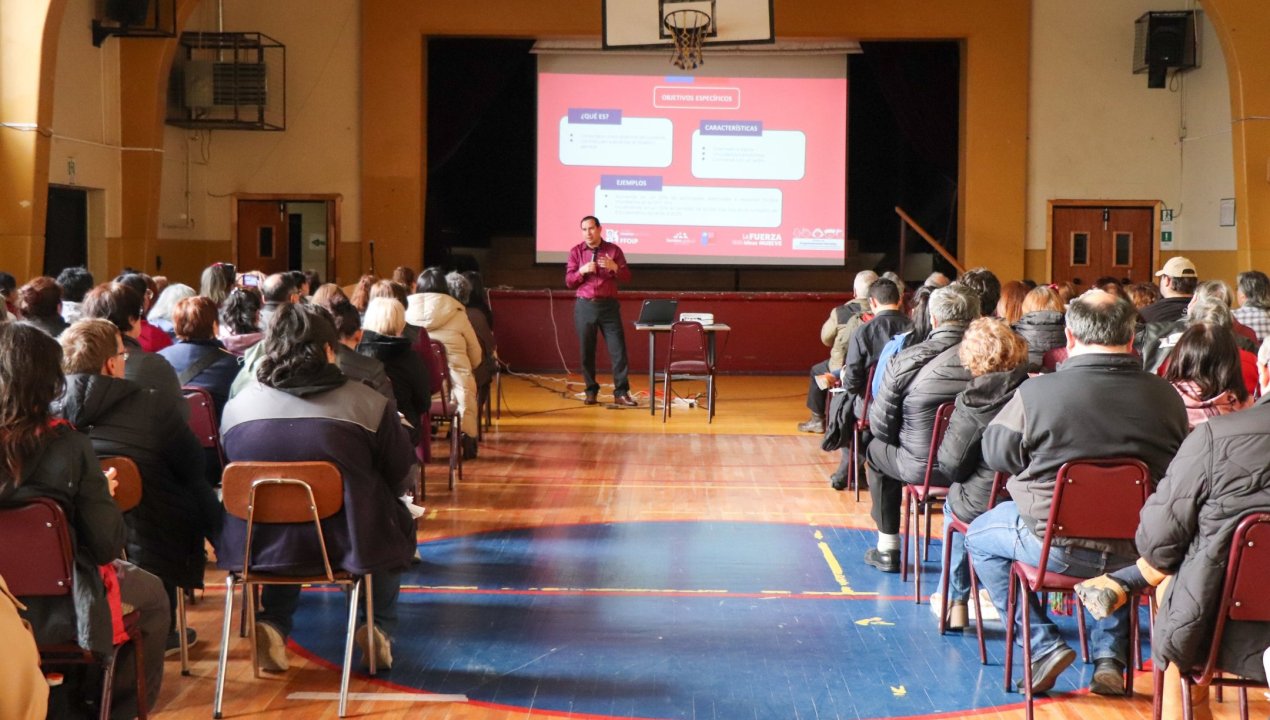 /segegob-recorre-la-region-para-aumentar-postulaciones-en-su-fondo-de-apoyo