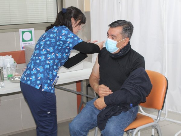 Autoridades de salud y equipos clínicos llaman a la prevención ante aumento de circulación viral en Magallanes