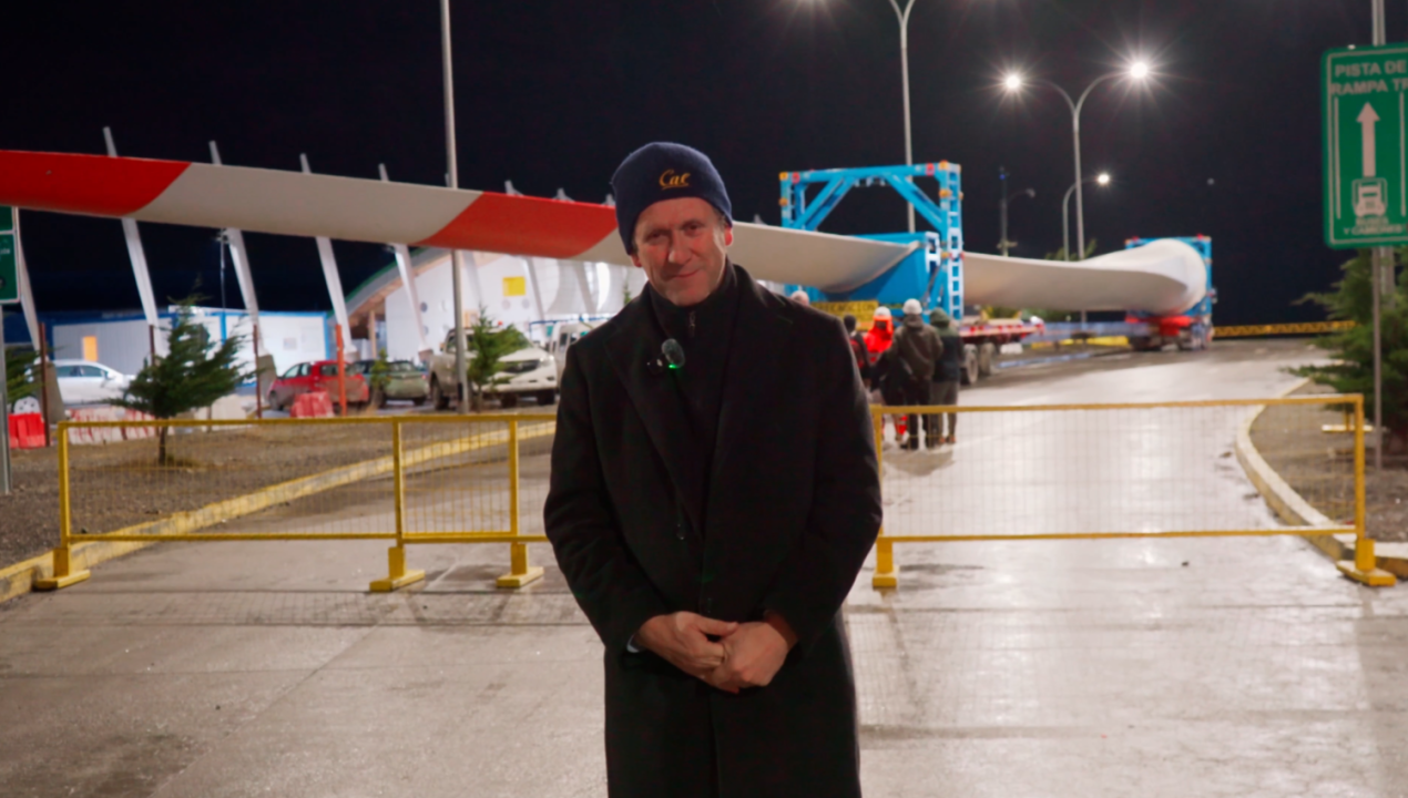 /ministro-de-transportes-destaca-operacion-logistica-de-aerogeneradores-en