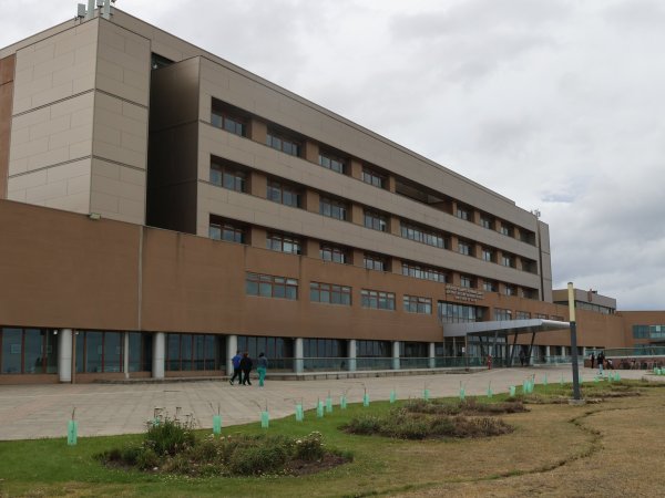 Hospital Clínico Magallanes informa reubicación temporal del Servicio de Oncología por trabajos de mantención