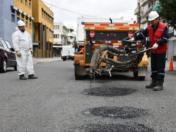 Municipio alcanza el 80% de avance en plan de bacheo urbano