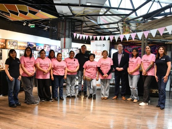 Feria Mujer Emprendedora impulsa talento local en Mall Espacio Urbano