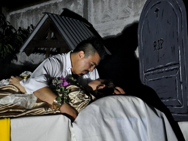 El romance de Shakespeare revive en la Galería Palace de Punta Arenas