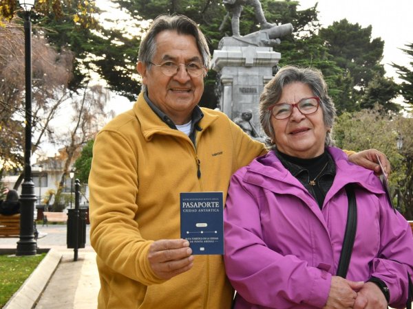 Municipio recibe 2.500 pasaportes turísticos para visitantes de la ciudad