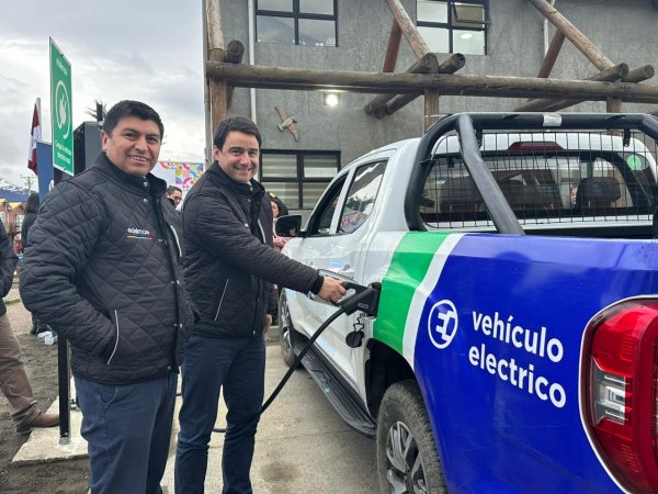 EDELMAG y Municipalidad de Cabo de Hornos inauguran el electrocargador más austral del continente