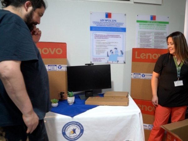Cormupa renueva 83 computadores del Cesfam Dr. Mateo Bencur