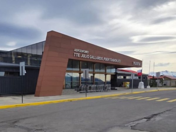 Gremios del turismo, el comercio, la logística y la salmonicultura advierten graves perjuicios para Puerto Natales y la temporada 2026/2027 por modalidad de cierre del aeropuerto Teniente Julio Gallardo
