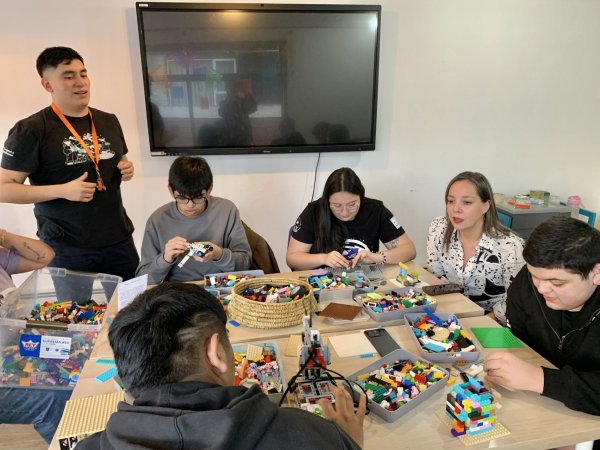 Proyectos impulsarán la rehabilitación de personas con Parkinson y la educación inmersiva de niños y adolescentes en Magallanes