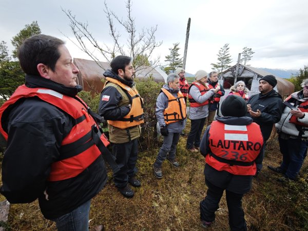 Gobierno en Terreno en Puerto Edén marca un hito de presencia estatal, diálogo y compromiso con la comunidad
