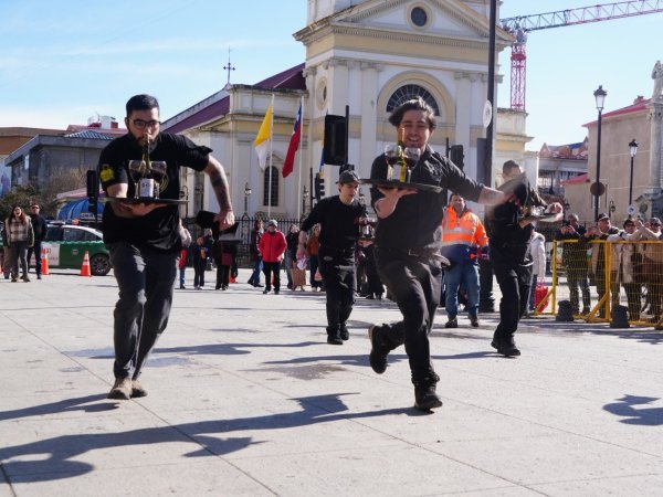 Municipio realizó concurso de la mejor empanada y tradicional carrera de garzones