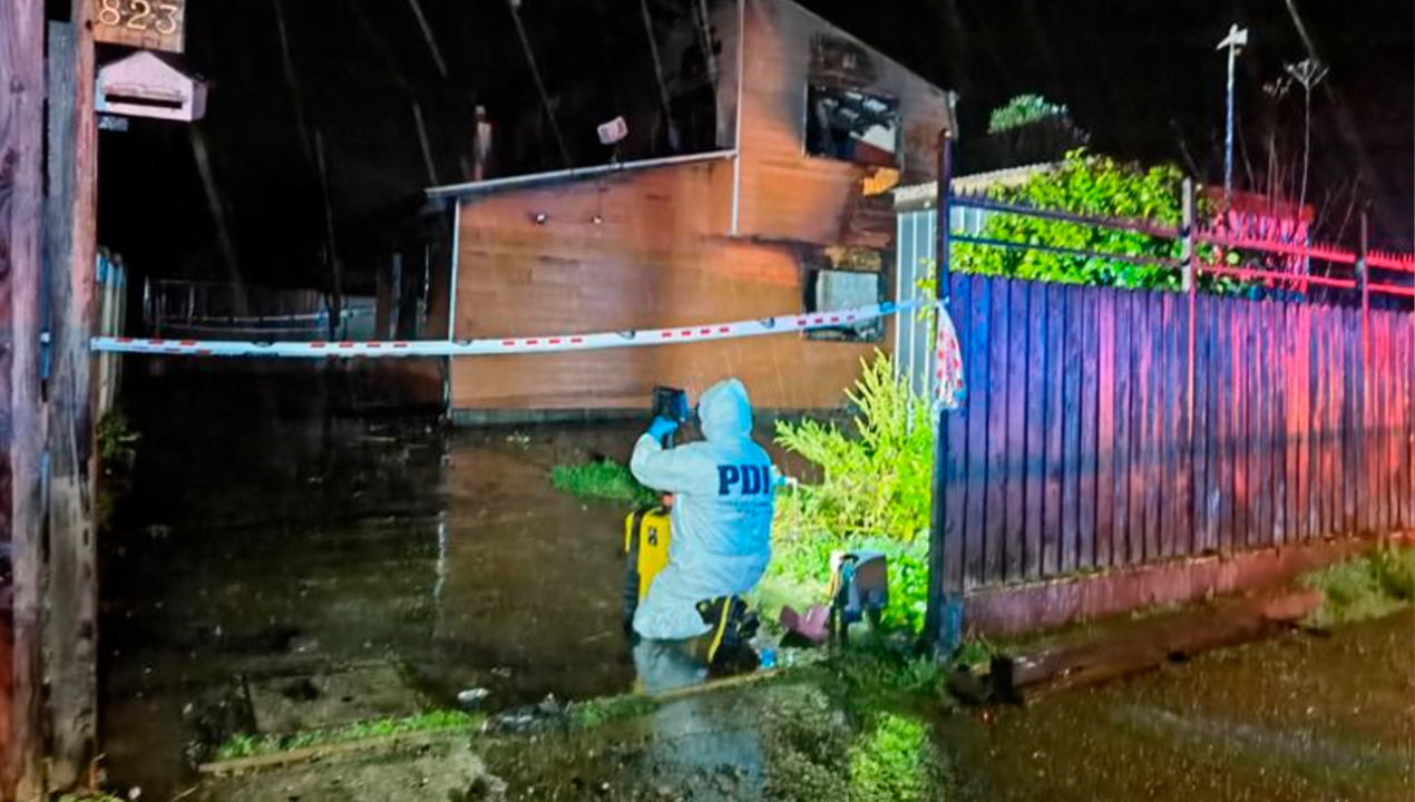 /regionales/region-de-los-rios/incendio-en-vivienda-provoco-la-muerte-de-una-madre-y-su-hija-en-lanco