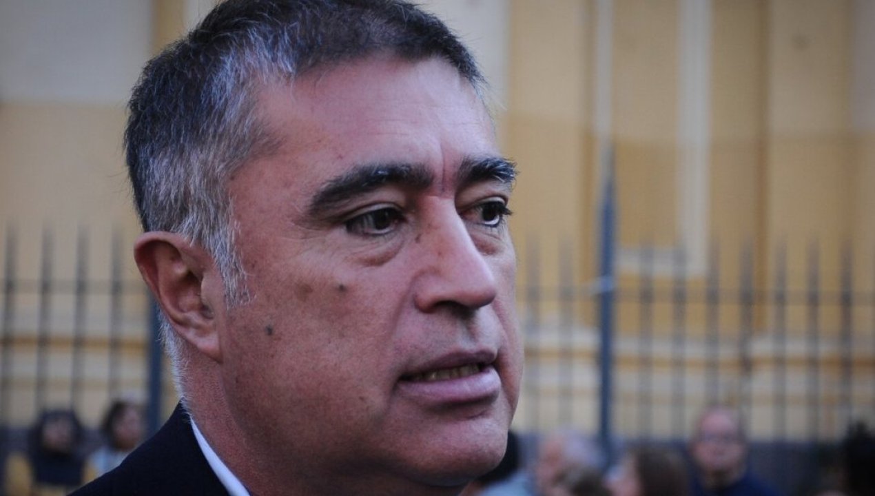 /actualidad/desbordes-viajara-al-extranjero-para-sacar-a-ambulantes-del-centro