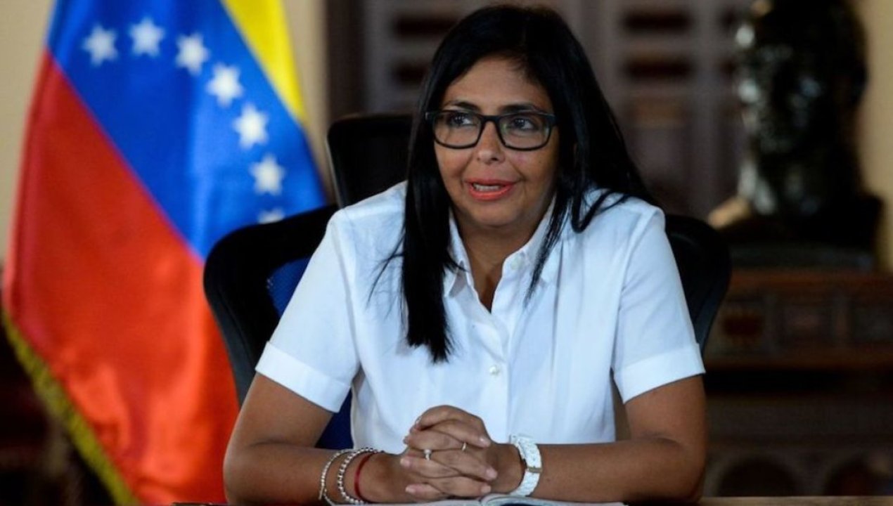/internacional/delcy-rodriguez-pasa-del-rechazo-a-la-captura-de-maduro-a-proponer-una