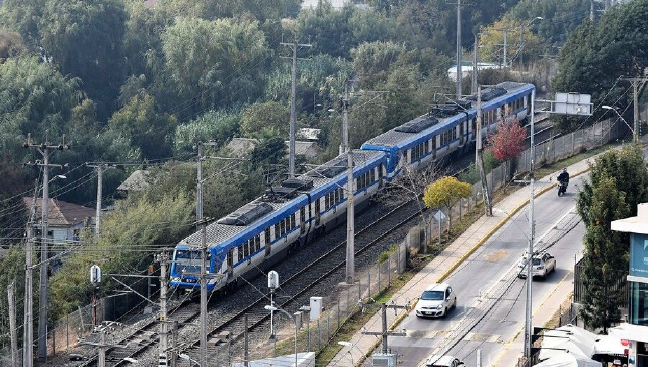 /actualidad/transportes/tren/gobierno-abre-la-puerta-a-estudios-para-evaluar-tren-entre-valparaiso-y