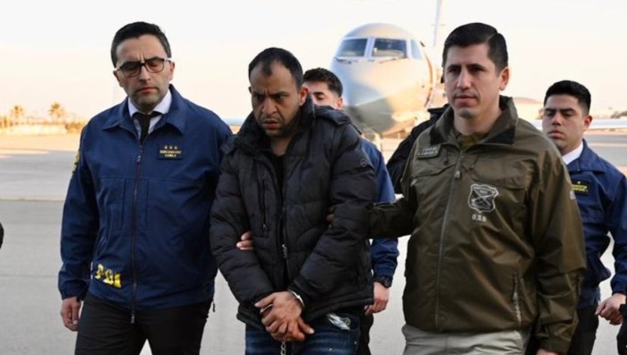 /actualidad/policial/bandas-criminales/dayonis-botija-orozco-ya-fue-extraditado-a-chile-enfrenta-cargos-crimen