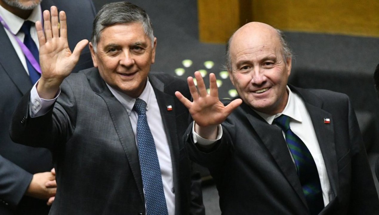 /el-senado-aprueba-la-megarreforma-del-gobierno-con-27-votos
