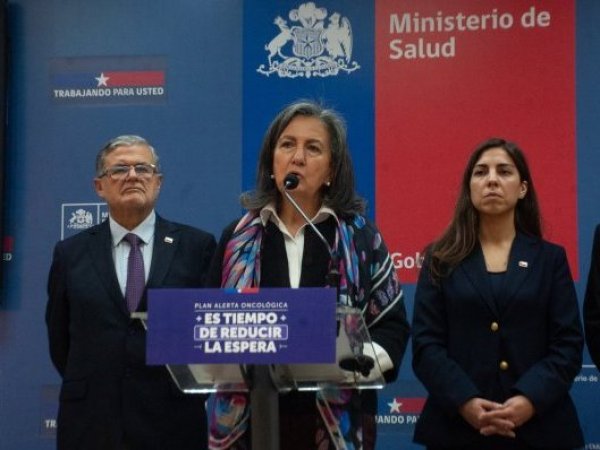 MINSAL presentó estrategia para detección temprana de cáncer colorrectal y gástrico