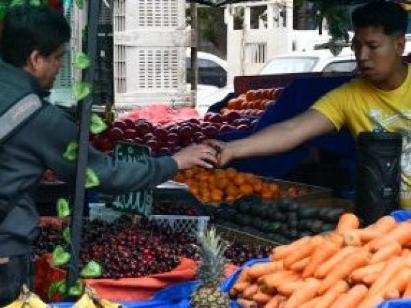 El 68,7% de los trabajadores en Chile no gana lo suficiente para sacar de la pobreza a su familia