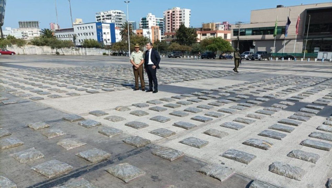 /carabineros-y-fiscalia-concretan-la-mayor-incautacion-de-drogas-en-5-anos