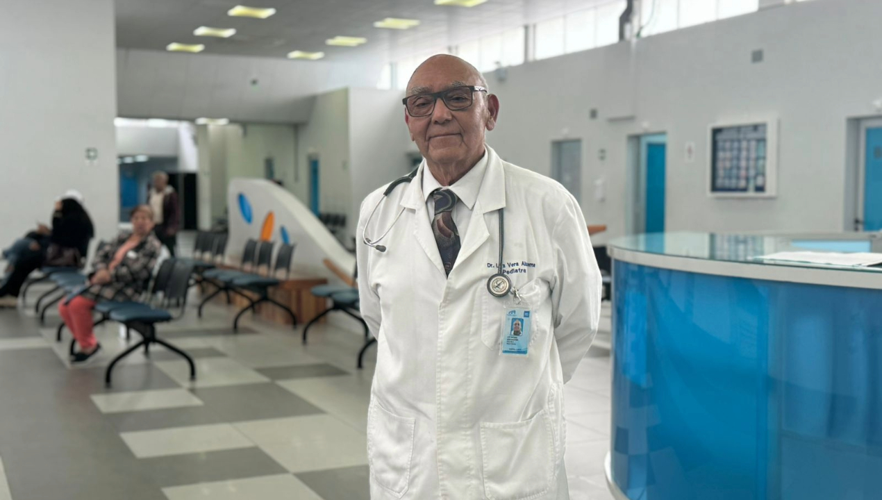 /pediatra-del-hcua-una-vida-dedicada-a-la-salud-infantil-en-la-region-de