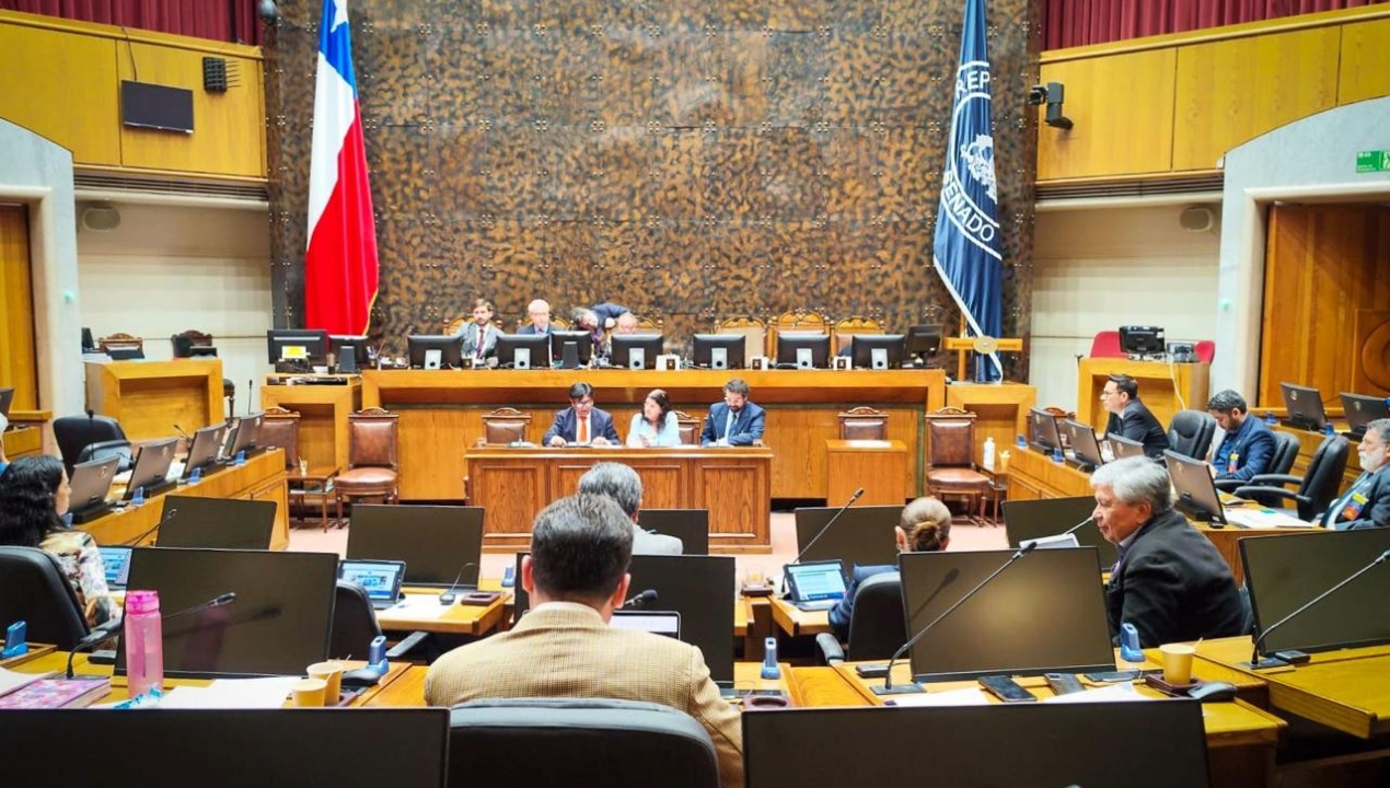 /gobernador-regional-exige-normativa-que-permita-destrabar-los-recursos-del