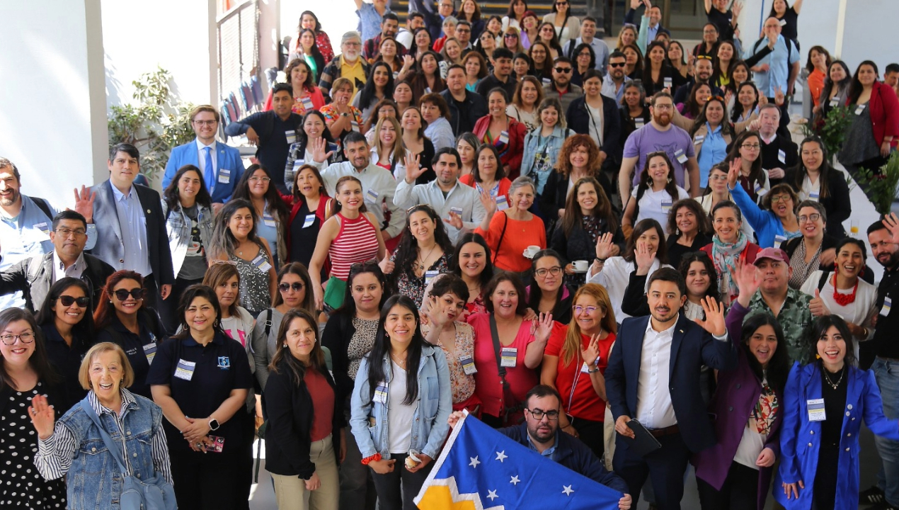 /docentes-de-antofagasta-se-lucieron-en-congreso-nacional-de-educacion-en