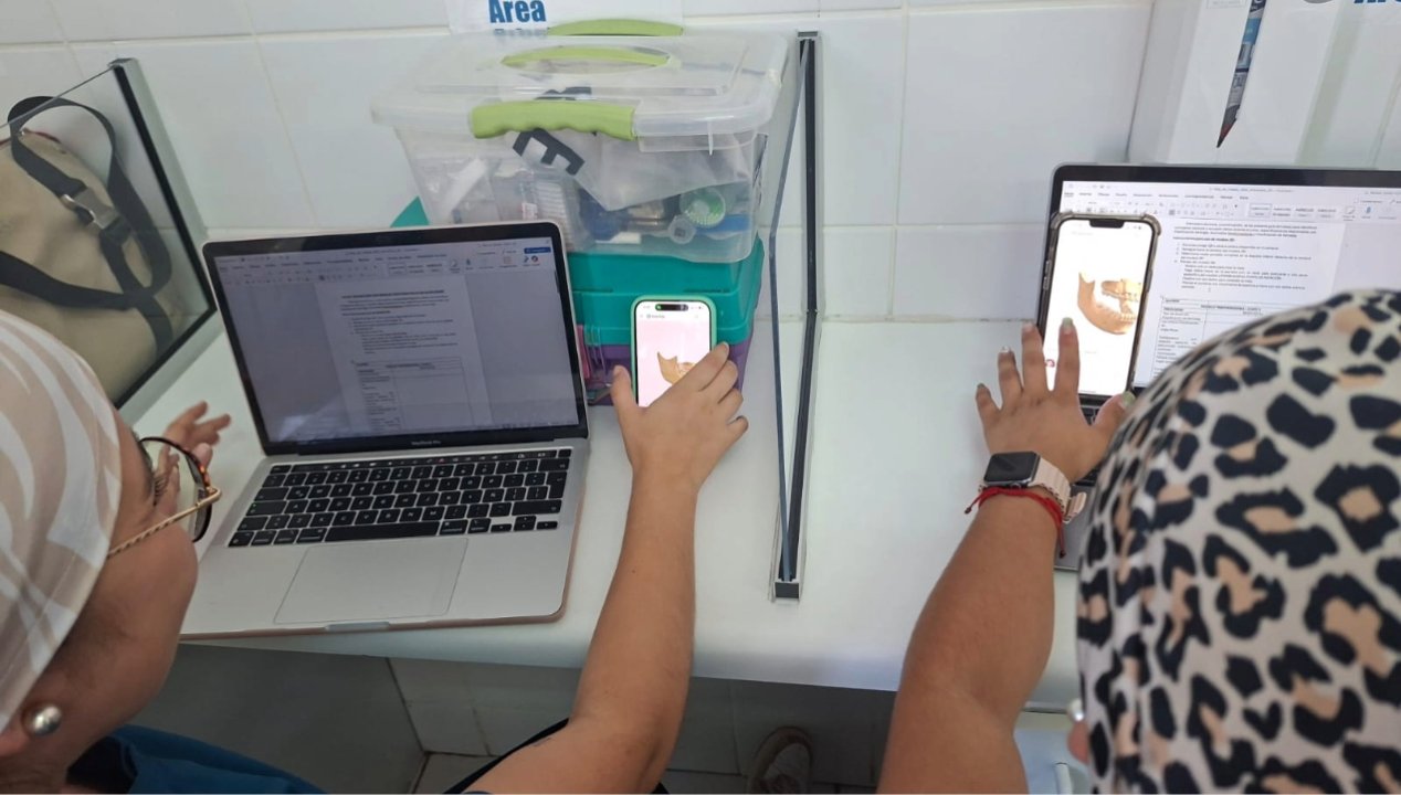 /academicos-de-odontologia-presentan-iniciativa-preda-impulsada-por-le-area